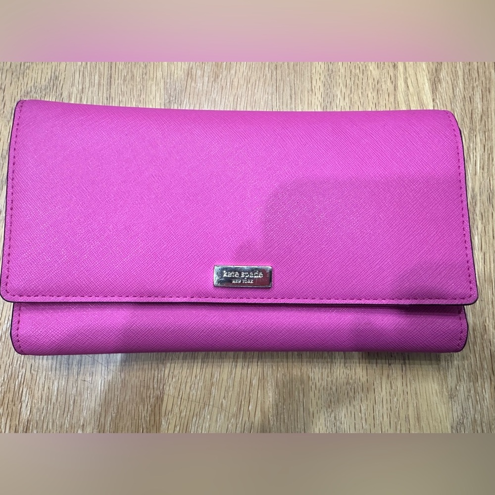 Kate Spade Arbour Hill Wallet in Saffiano leather